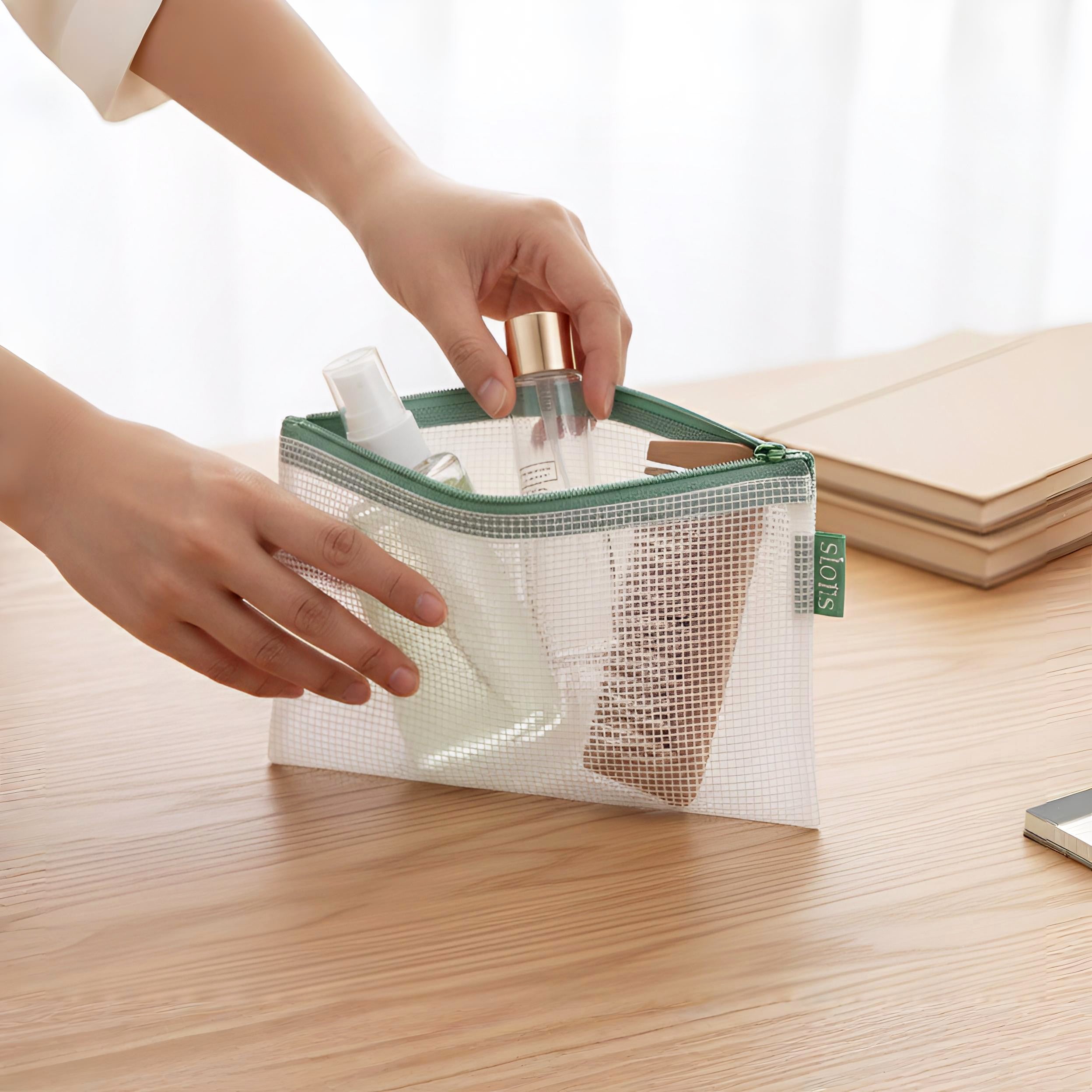 Casus Accessory Pouch- Mountain Green