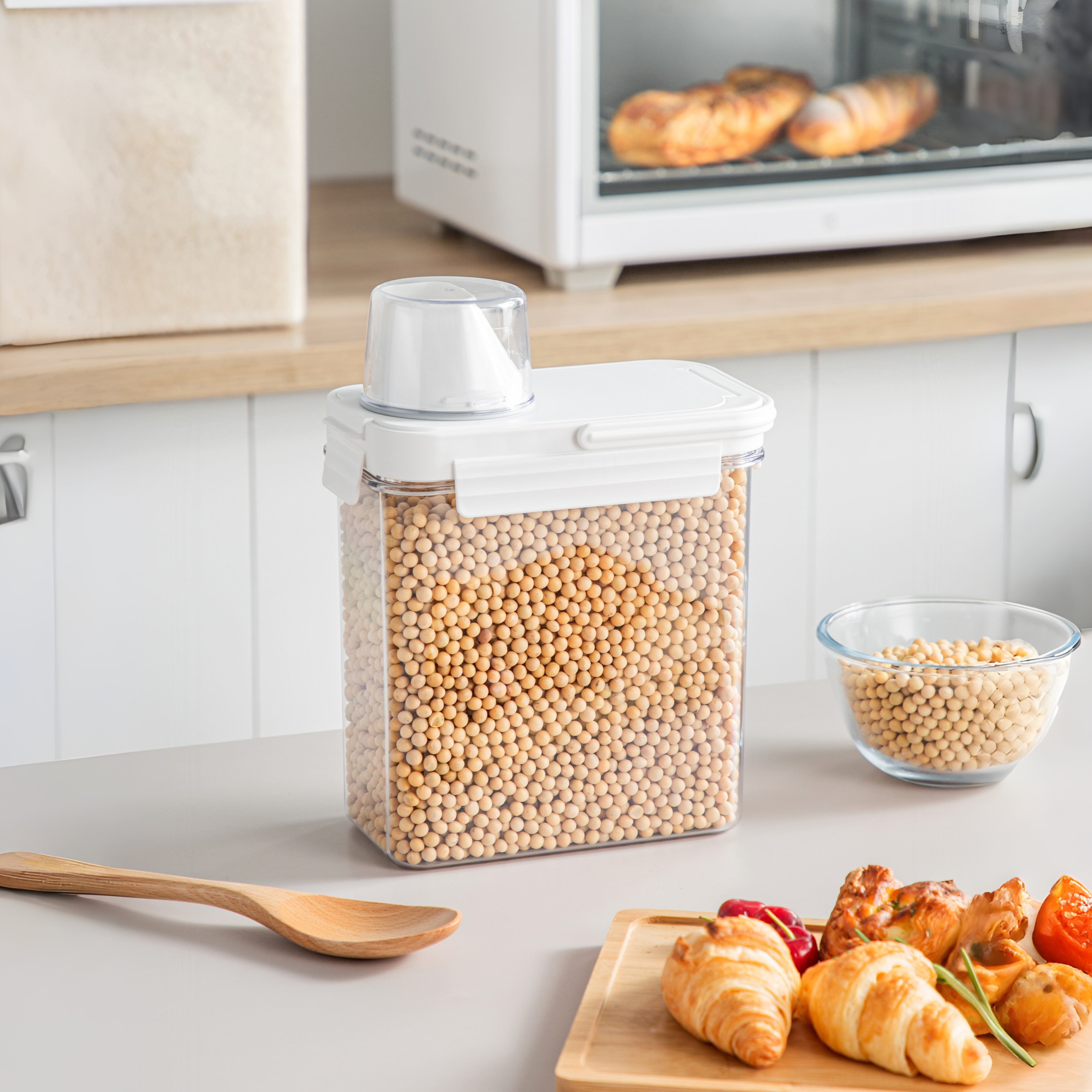 Dry Food Storage Container with Measuring Cup- 6L