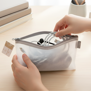 Casus Letter Pouch- Ash Gray