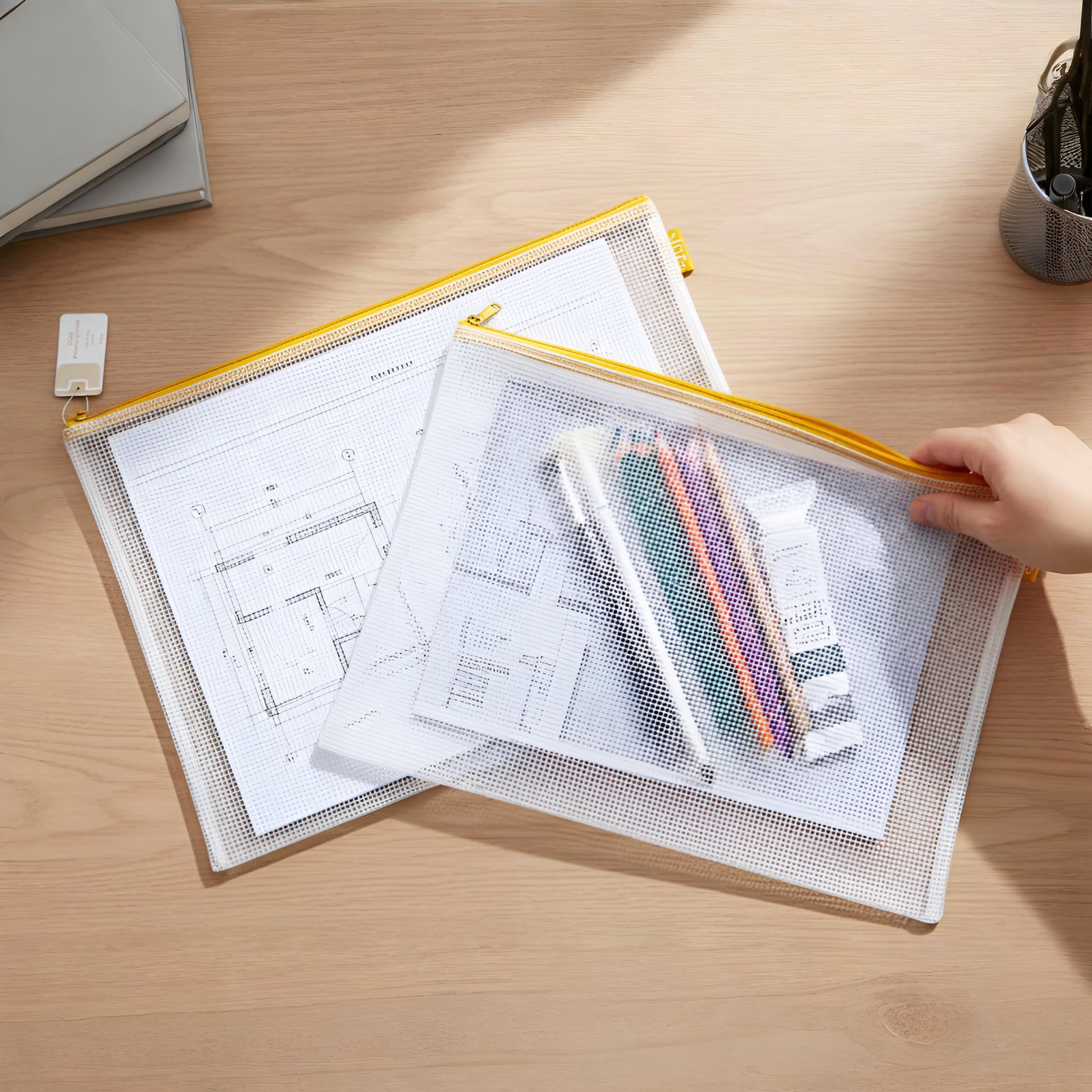 Casus Grande Pouch- Mustard Yellow