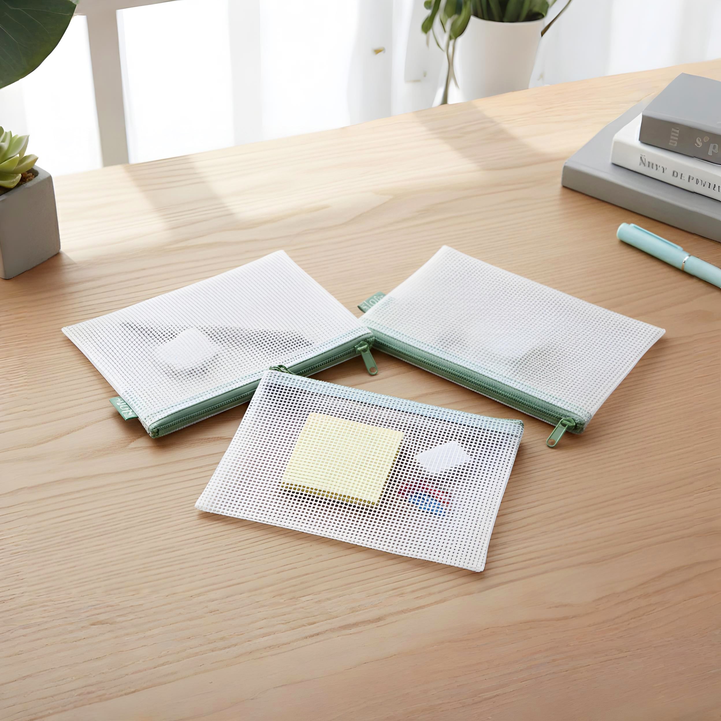 Casus Accessory Pouch- Mountain Green