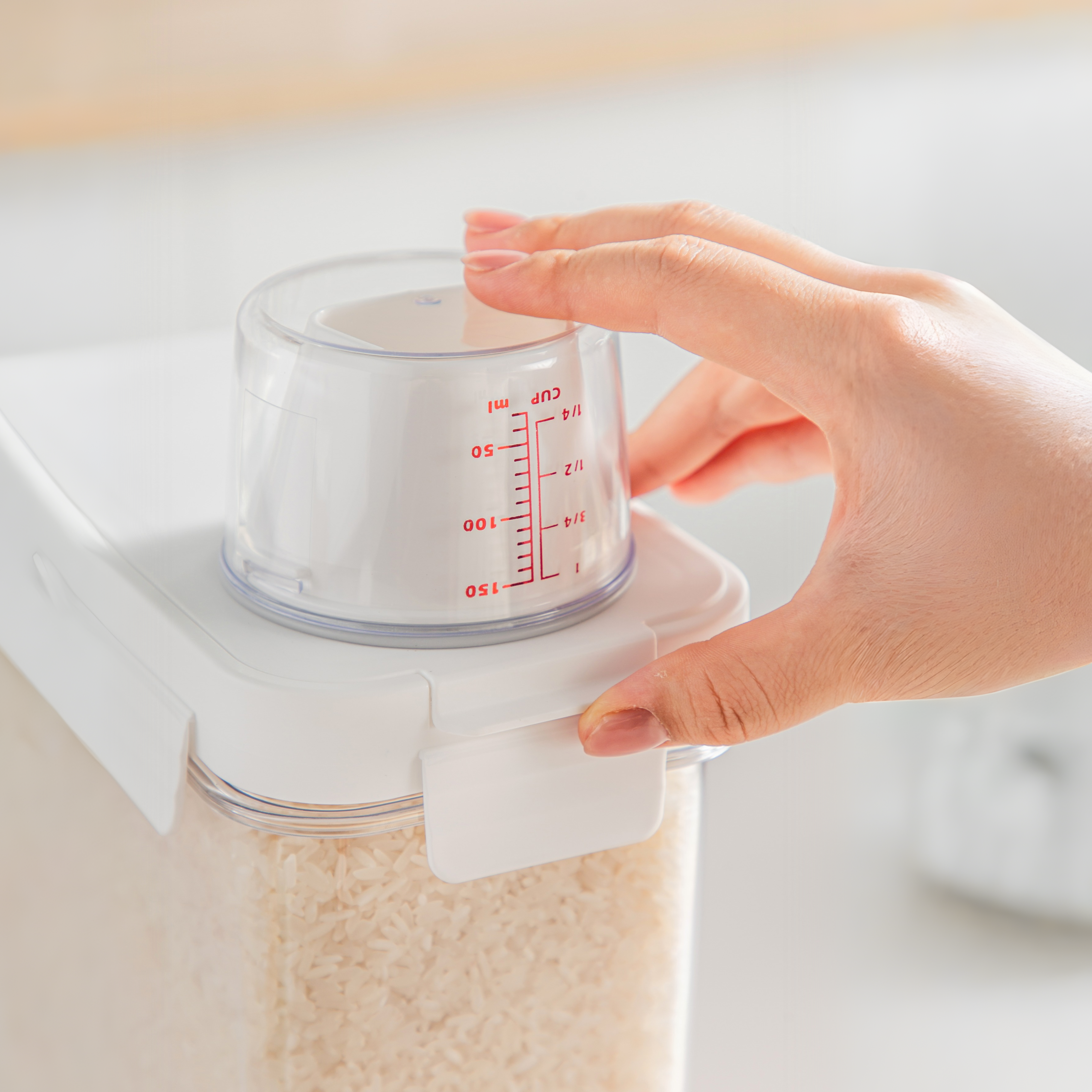 Dry Food Storage Container with Measuring Cup- 6L