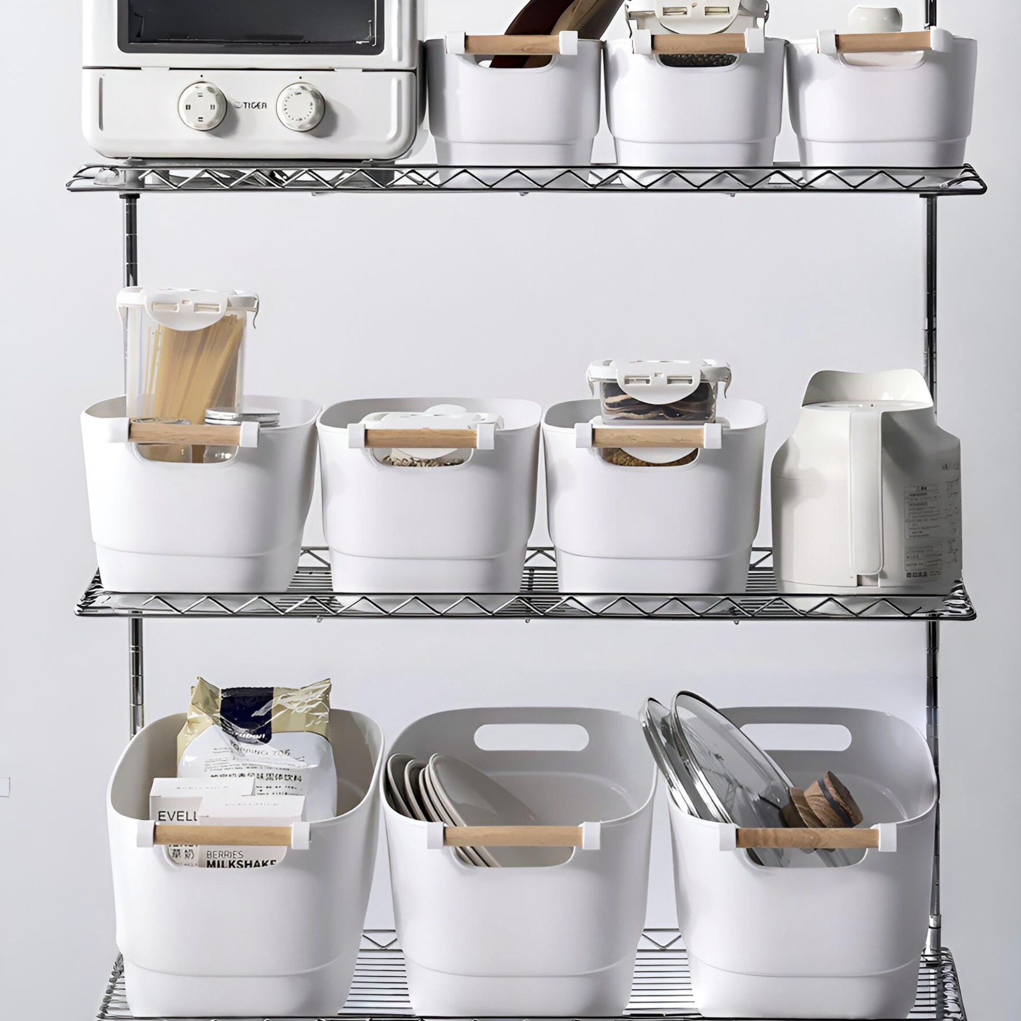 Storage Bin with Wooden Handle- 3.5L