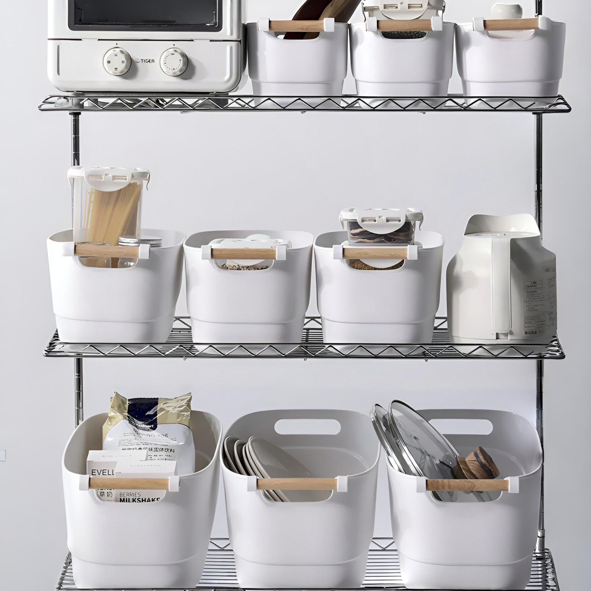 Storage Bin with Wooden Handle- 8L