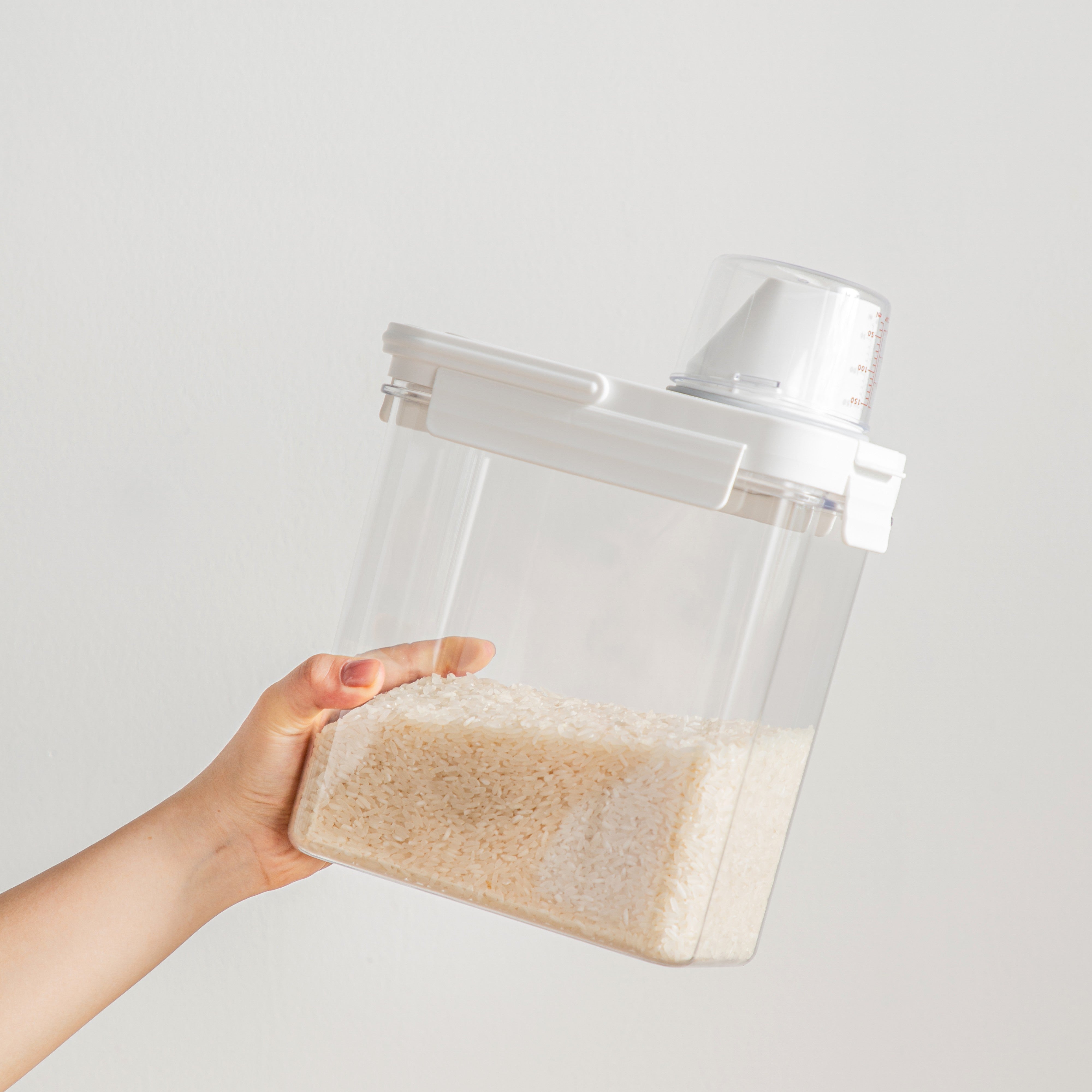 Dry Food Storage Container with Measuring Cup- 6L