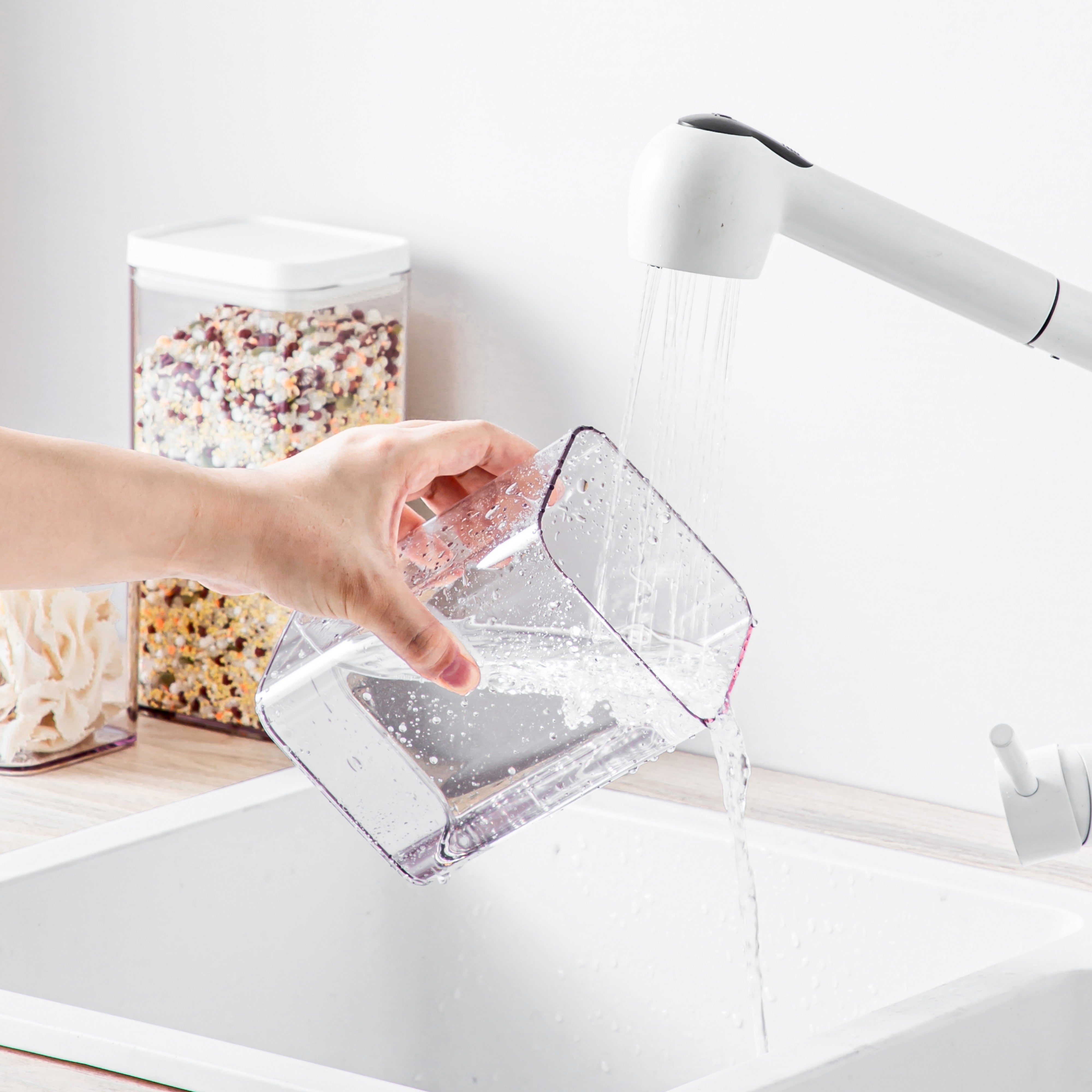 Flip-Lid Dry Food Storage Container- 2L